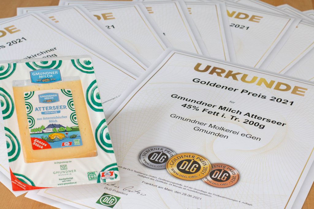 Urkunden von DLG für Gmundner Molkerei Produkte