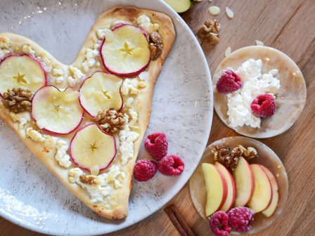 süsser Löffelkäse_Apfel_Flammkuchen